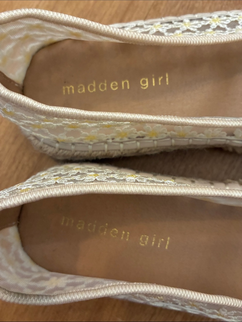 Madden Girl Cream Lace Espadrille Ballet Flats with Bow - Picture 2 of 10